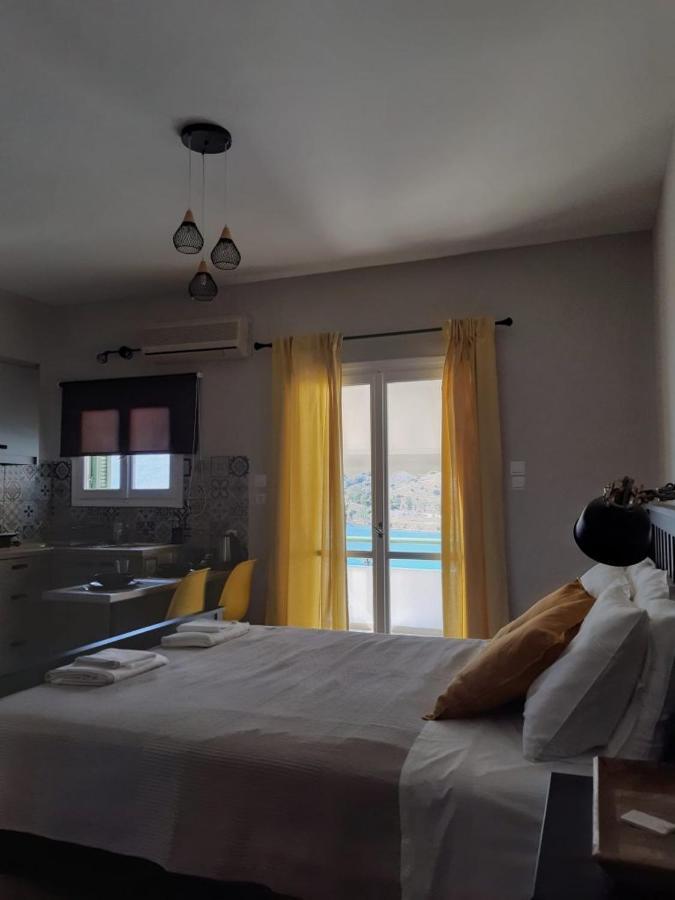 Poros Town Studios Margaret, Poros Island מראה חיצוני תמונה